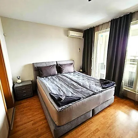 Harmony Hills Tomovi Casa 13 * Варна