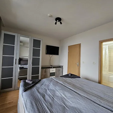 Harmony Hills Tomovi Casa 13 Warna