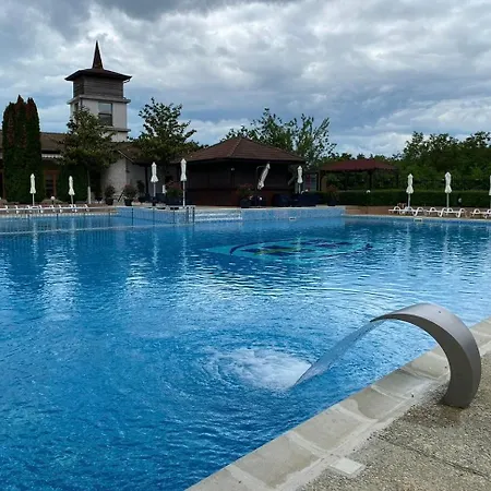 Harmony Hills Tomovi Casa 13 Апартаменти